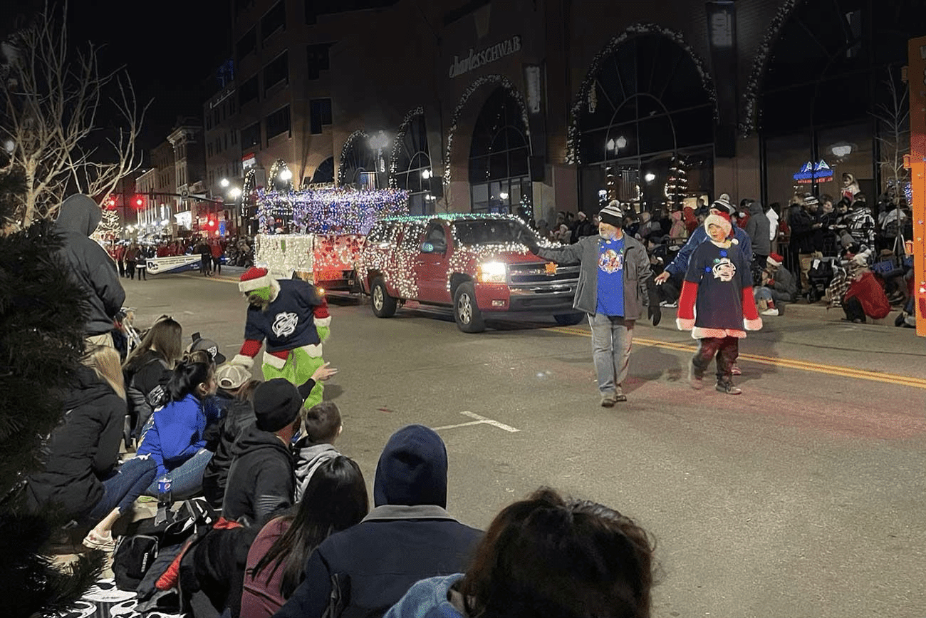 Holiday Parade 3 Colorado Springs Local Experts – Colorado Finest Agency